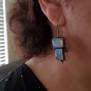 STERLING SILVER MOONSTONE EARRINGS
